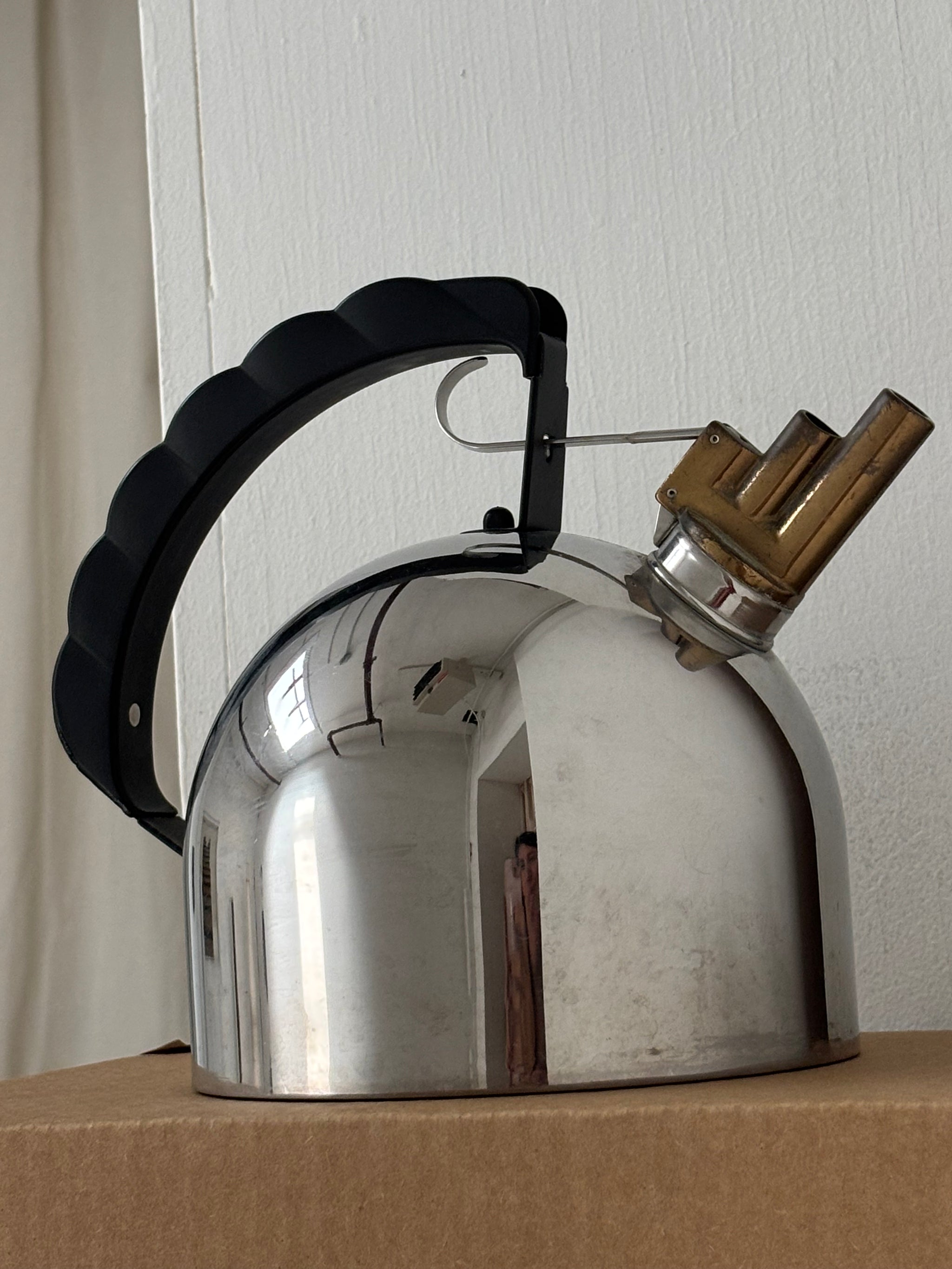 イマン　オデット　水差し vintage 9091 alessi kettle